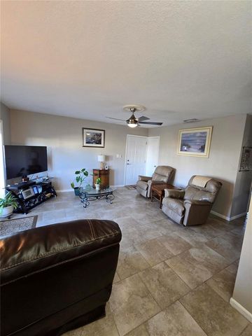 5231 BEACH DRIVE SE A, St Petersburg, FL 33705