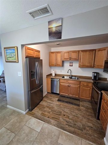 5231 BEACH DRIVE SE A, St Petersburg, FL 33705