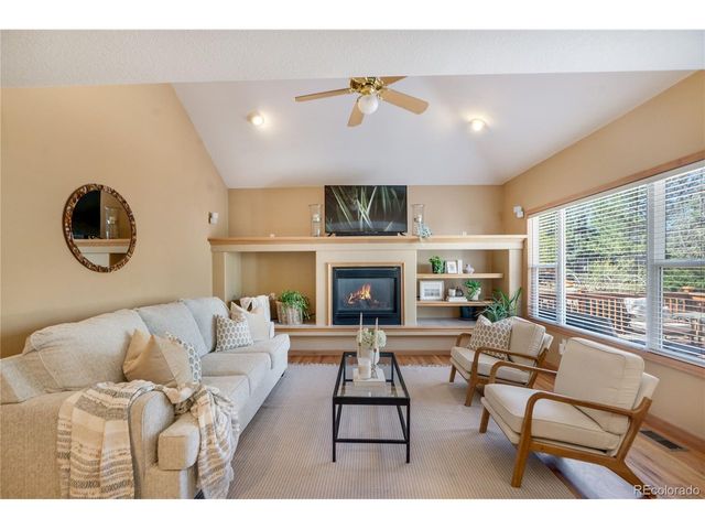 480 Cougar Ct, Lafayette, CO 80026