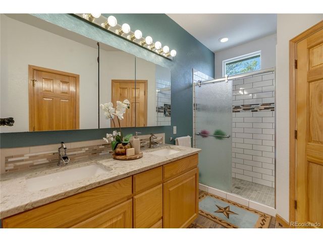 480 Cougar Ct, Lafayette, CO 80026