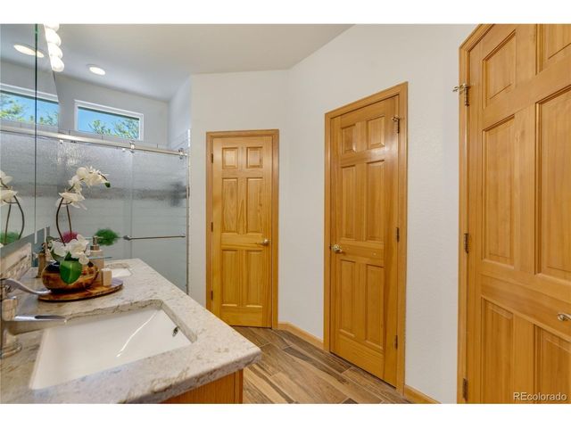480 Cougar Ct, Lafayette, CO 80026