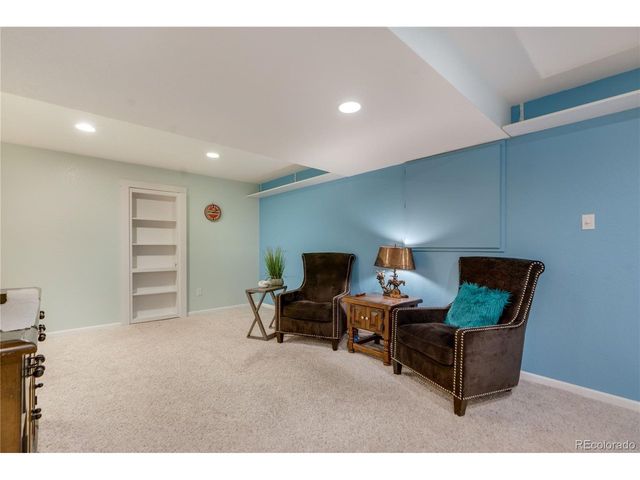 480 Cougar Ct, Lafayette, CO 80026