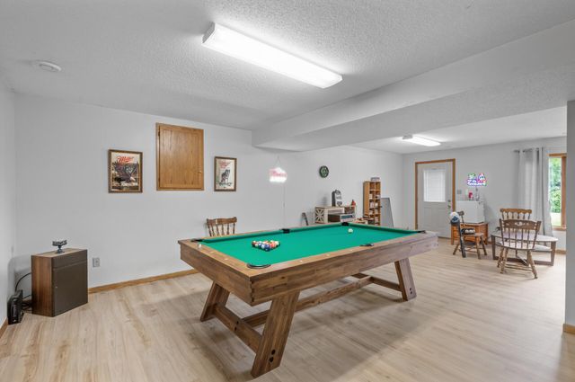 7996 Corey Path, Inver Grove Heights, MN 55076