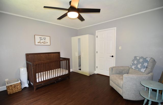 47 Earl Drive, Conway, AR 72032