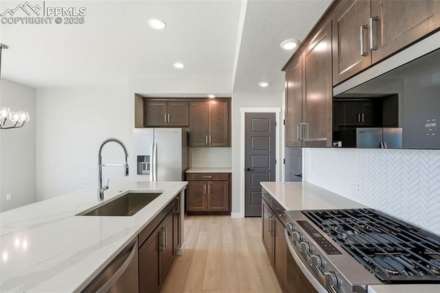 6997 Knapp Drive, Colorado Springs, CO 80924