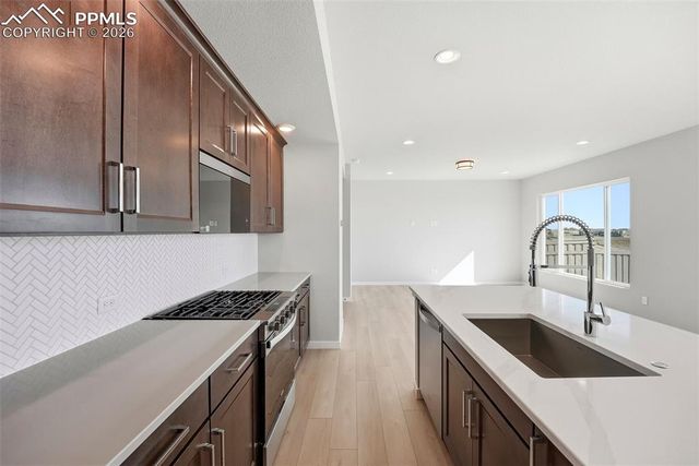 6997 Knapp Drive, Colorado Springs, CO 80924