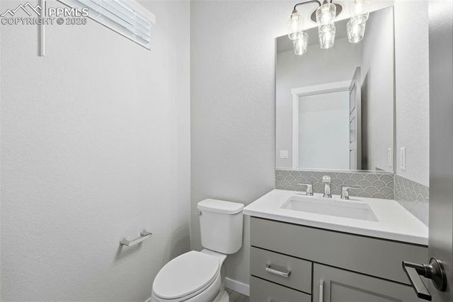 6997 Knapp Drive, Colorado Springs, CO 80924