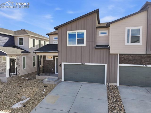 6997 Knapp Drive, Colorado Springs, CO 80924