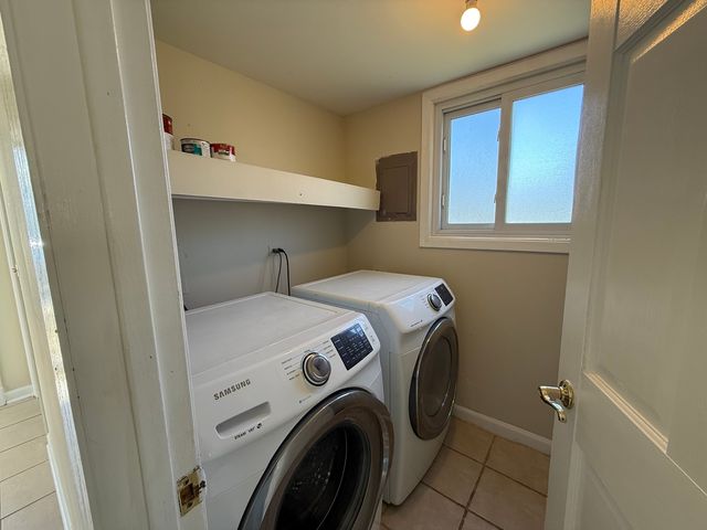 1874 WINDWARD Lane, Hanover Park, IL 60133