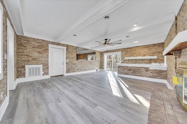 2218 Larchwood ST, Roanoke, VA 24012