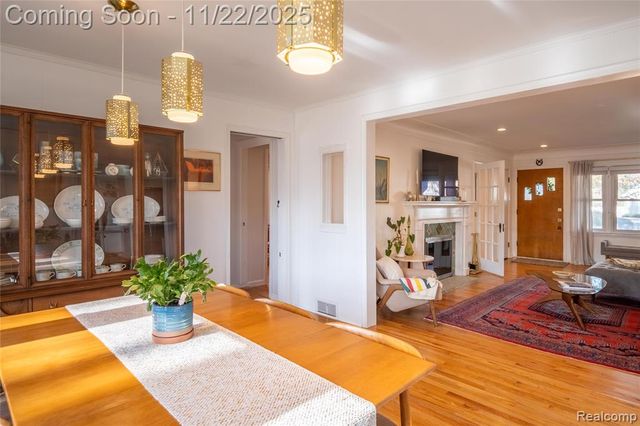 1217 Mayfield Drive, Royal Oak, MI 48067