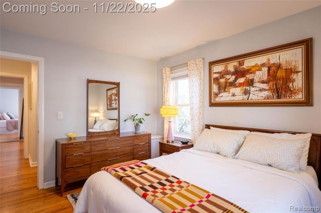 1217 Mayfield Drive, Royal Oak, MI 48067