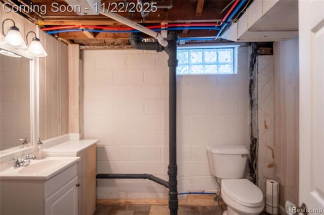 1217 Mayfield Drive, Royal Oak, MI 48067