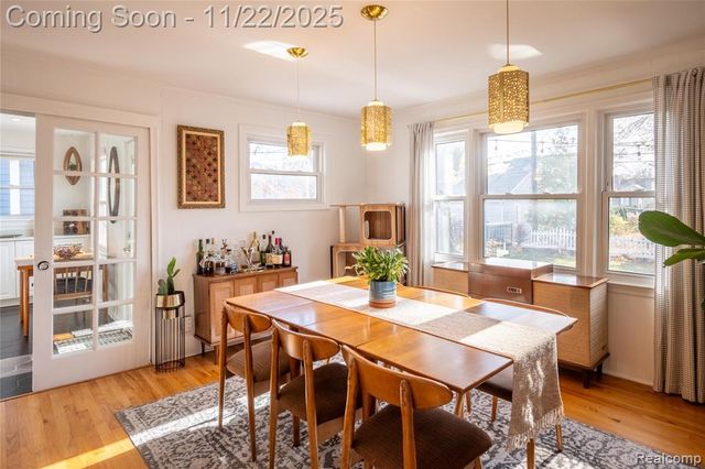 1217 Mayfield Drive, Royal Oak, MI 48067