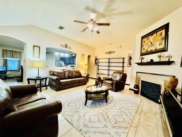19342 Otter Trail Court, Katy, TX 77449