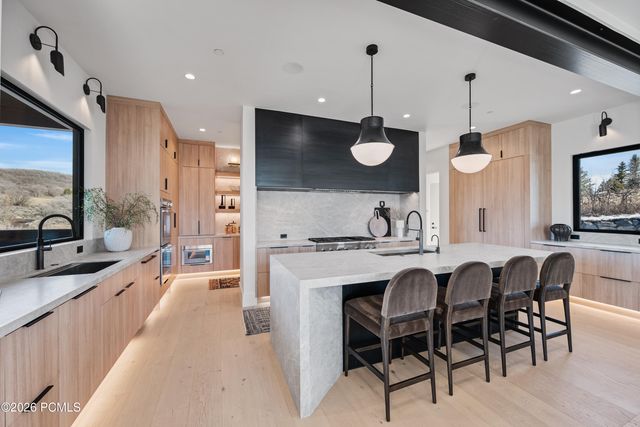 2127 E Adventure Court, Kamas, UT 84036