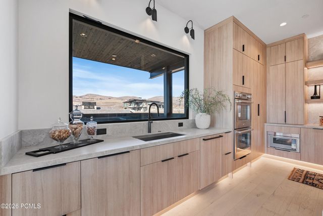 2127 E Adventure Court, Kamas, UT 84036