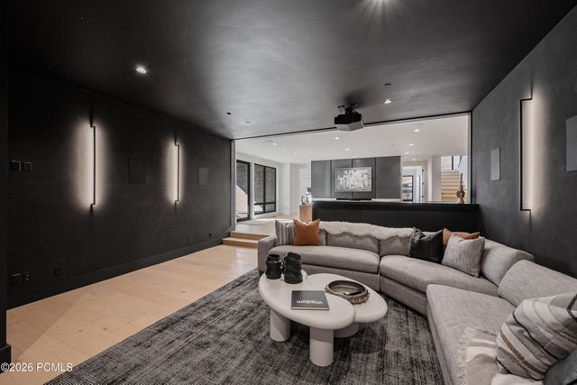 2127 E Adventure Court, Kamas, UT 84036