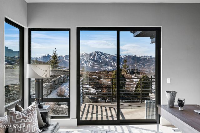 2127 E Adventure Court, Kamas, UT 84036