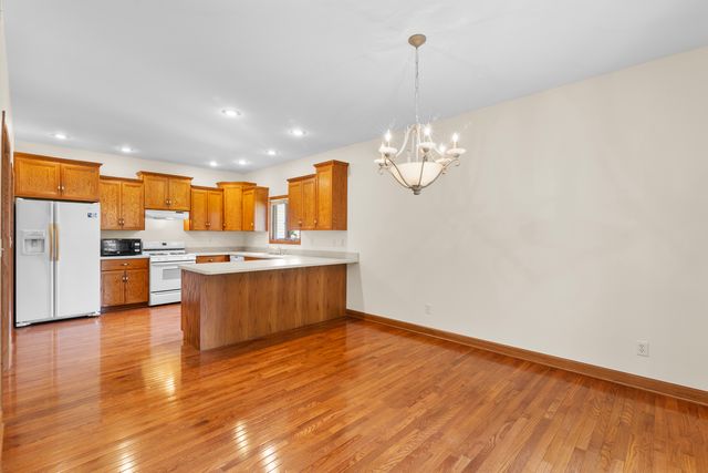 406 E Knights Road, Sandwich, IL 60548