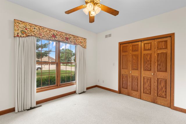 406 E Knights Road, Sandwich, IL 60548