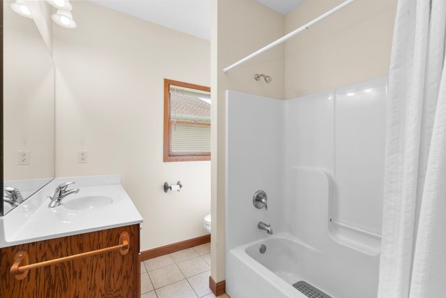 406 E Knights Road, Sandwich, IL 60548