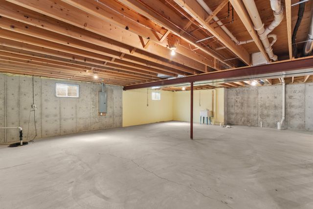 406 E Knights Road, Sandwich, IL 60548