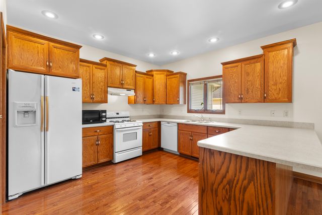 406 E Knights Road, Sandwich, IL 60548