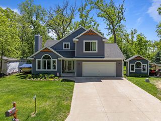 W3769 Parker DRIVE, Lake Geneva, WI 53147