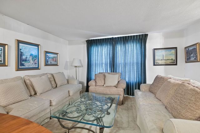 1423 Stagecoach Drive, Richardson, TX 75080