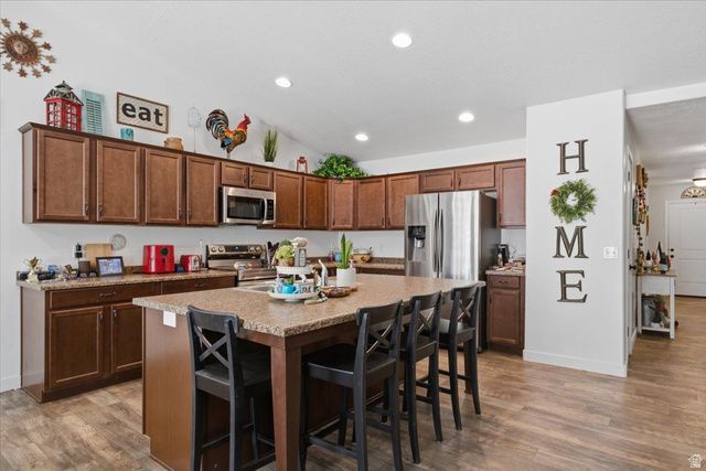 3517 S FINCH ST, Syracuse, UT 84075