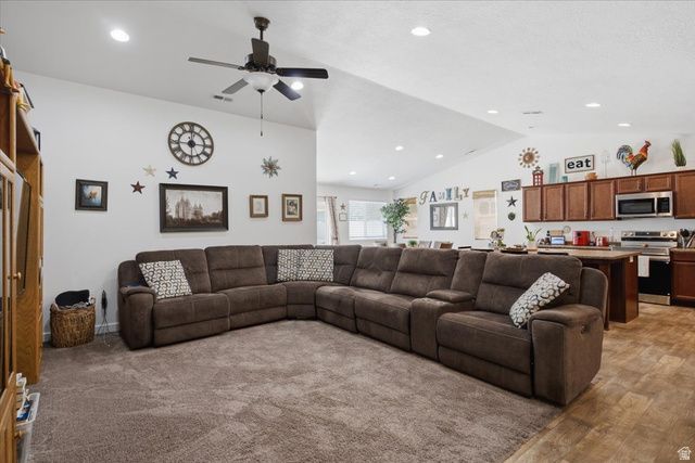 3517 S FINCH ST, Syracuse, UT 84075