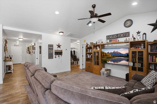 3517 S FINCH ST, Syracuse, UT 84075