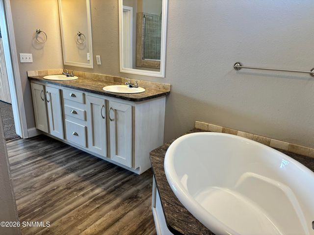 1106 N Tornillo Street, Las Cruces, NM 88001