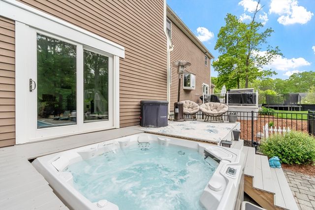 28 Sandy Ridge Road, Sterling, MA 01564