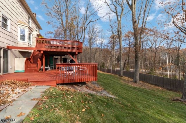 7 Drake Ct, Randolph Twp., NJ 07869