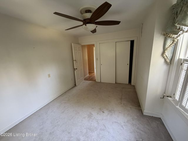 4101 Brownsboro Rd, Louisville, KY 40207