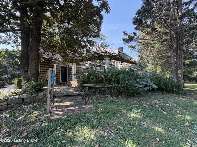 4101 Brownsboro Rd, Louisville, KY 40207