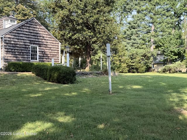 4101 Brownsboro Rd, Louisville, KY 40207