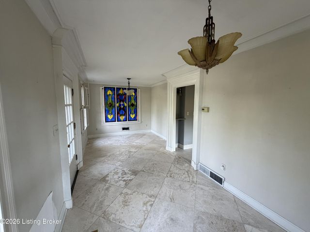 4101 Brownsboro Rd, Louisville, KY 40207
