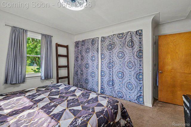 1198 W Rowland Street, Mundy Township, MI 48507