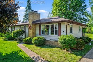 1198 W Rowland Street, Mundy Township, MI 48507