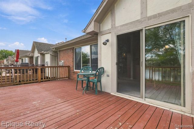 28181 Cottonwood Court 31, Chesterfield, MI 48047