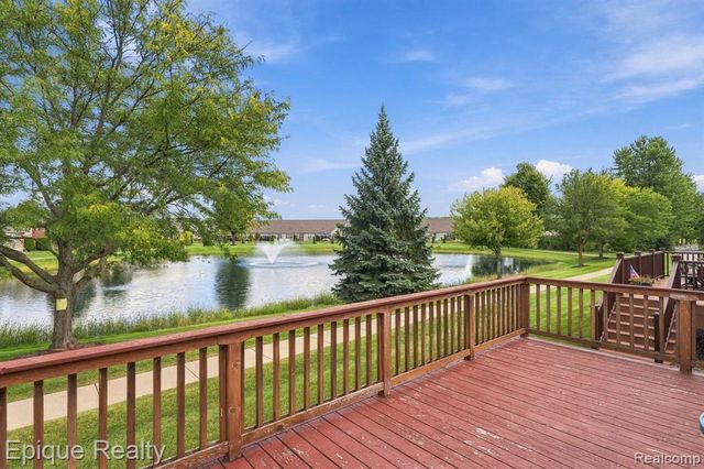 28181 Cottonwood Court 31, Chesterfield, MI 48047