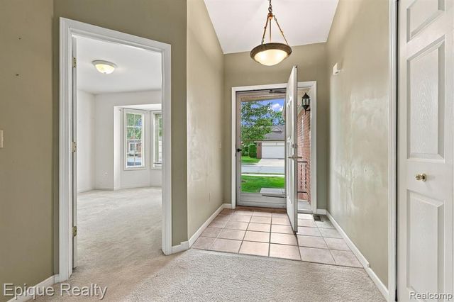 28181 Cottonwood Court 31, Chesterfield, MI 48047