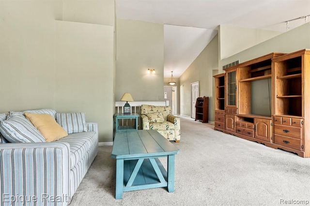 28181 Cottonwood Court 31, Chesterfield, MI 48047