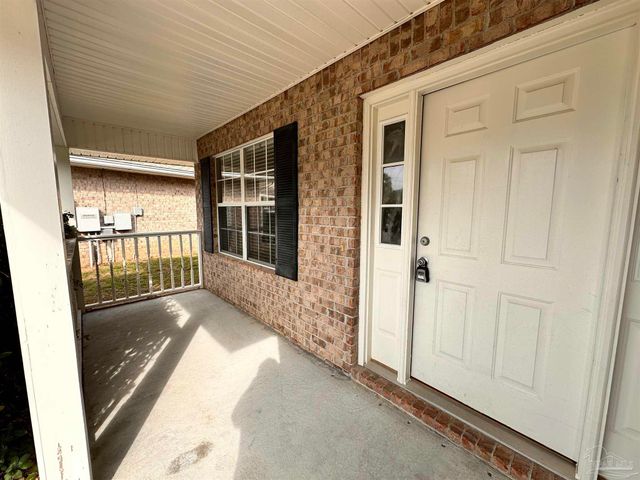 4856 Genevive Ct, Pensacola, FL 32526