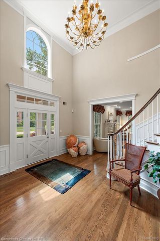 937 Mitchell Court, Bloomfield Hills, MI 48304