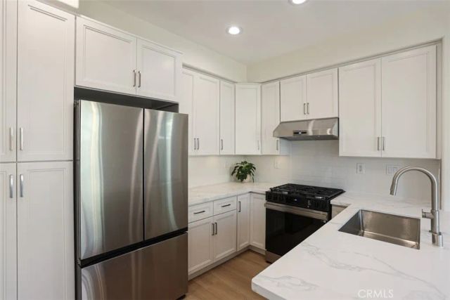 10780 Elm Circle, Stanton, CA 90680