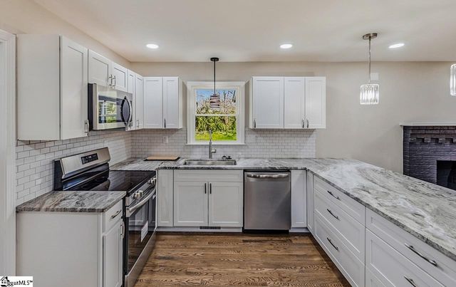 201 Rosemary Lane, Greenville, SC 29615